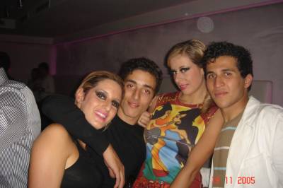 driss é zbighou (é lé gogo danceuse!! lol